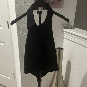 Harve Benard Black Collared Sleeveless Top